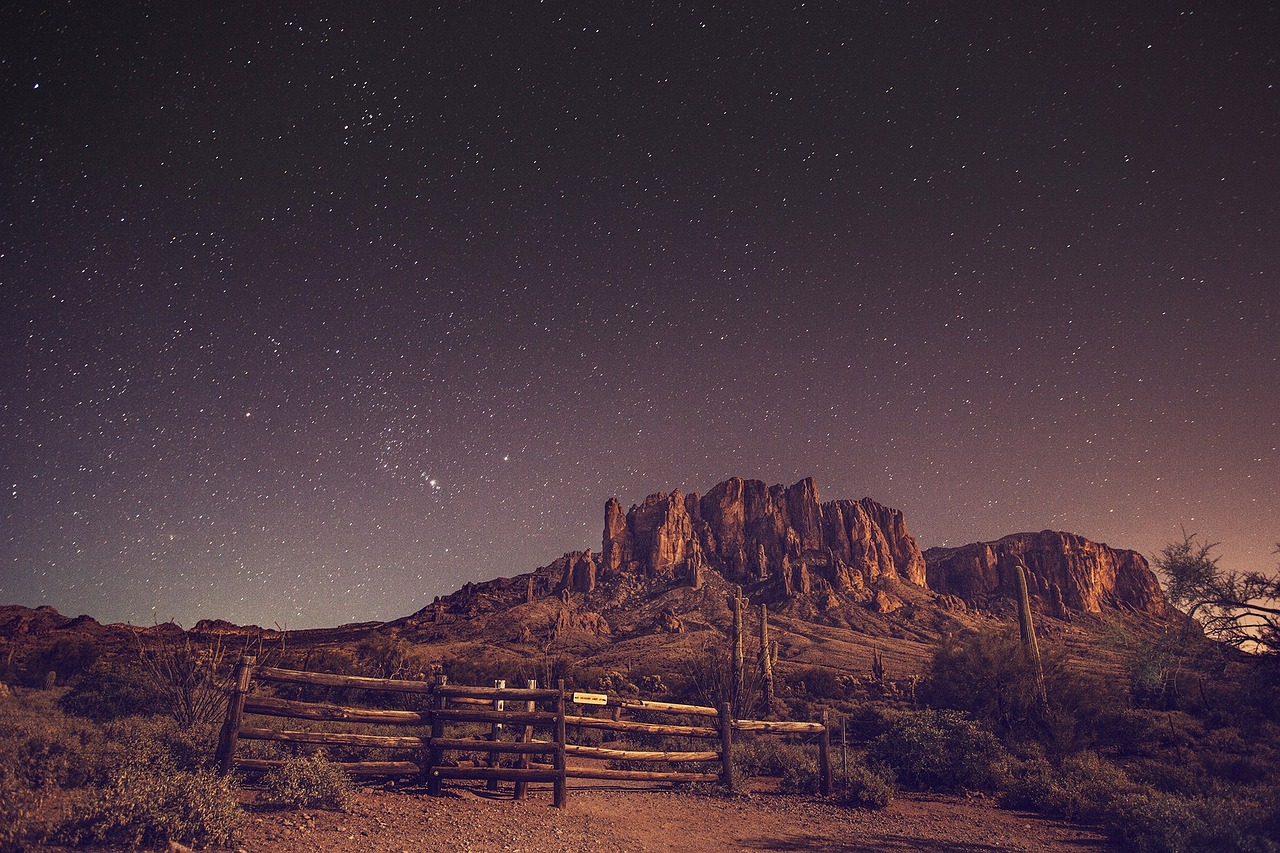 掌御星辰，探索未知宇宙，最新章节揭秘星辰奥秘